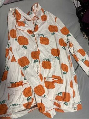 Pumpkin Print Button-Up Pajama Top - White & Orange